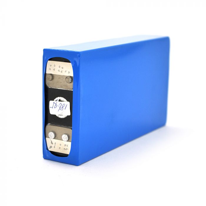 
					Літій-залізо-фосфатний акумулятор  Vipow 3.2V20AH  (27*70*145) 2000 циклів вага 0.5 кг