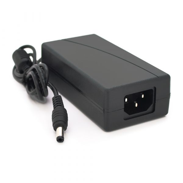 
					Імпульсний блок живлення YM-1530 15В 3А (45Вт) штекер 5.5 / 2.5 + шнур живлення, длина  1,10м