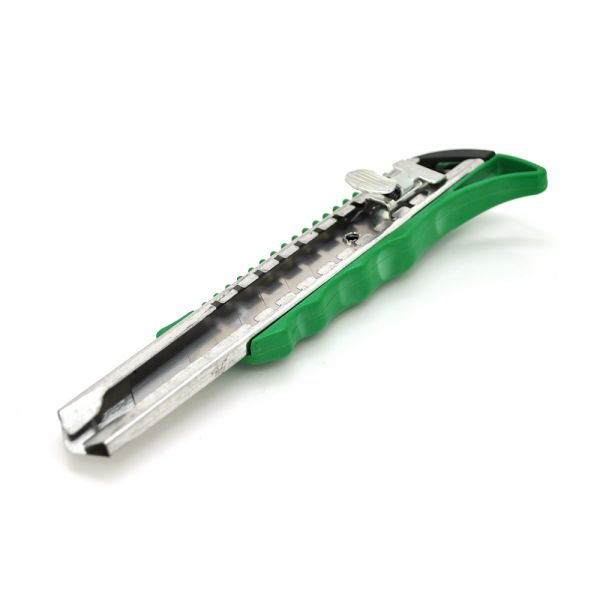 
					Канцелярський ніж