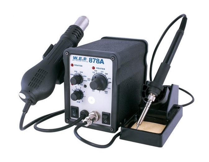 
					Паяльна станція BAKKU BK-878А, фен, паяльник (265*170*158) 2,41 кг