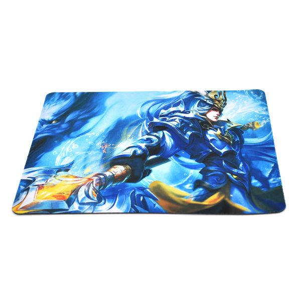 
					Килимок 240 * 200 тканинний GAMER-14135, товщина 2 мм, колір Mix Color, Пакет