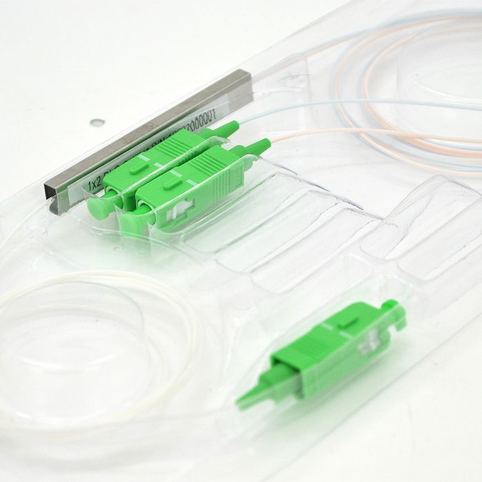 
					Дільник Coupler PLC-1x2-split-0-SC / APC-0.9mm