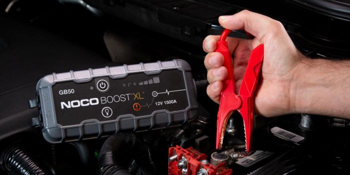 Пуско-зарядний пристрій Noco GB50 Boost Sport 1500A UltraSafe Lithium Jump Starter, IP65, Power Bank