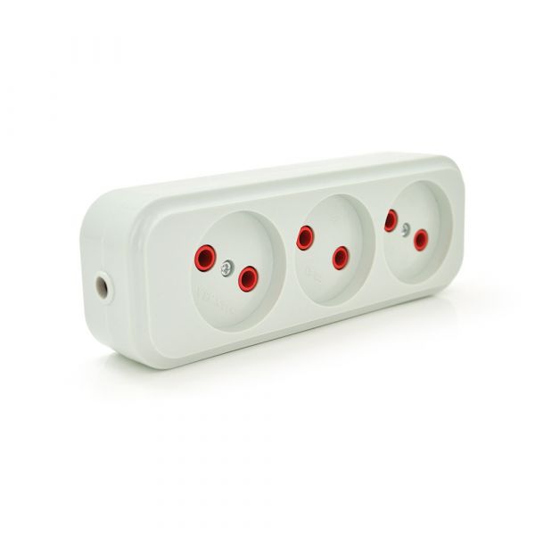 
					Блок розеток для подовжувача 220V TMBR-3W, 3 гнізда без заземлення Q200
