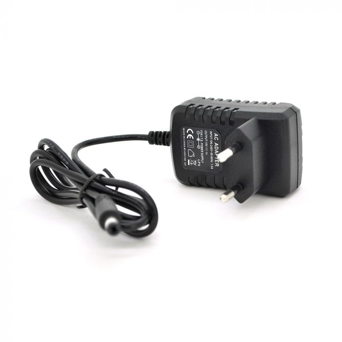 
					Імпульсний блок живлення YM-1510 15V 1А (15Вт) штекер 5.5 / 2.5 довжина 0,9 м