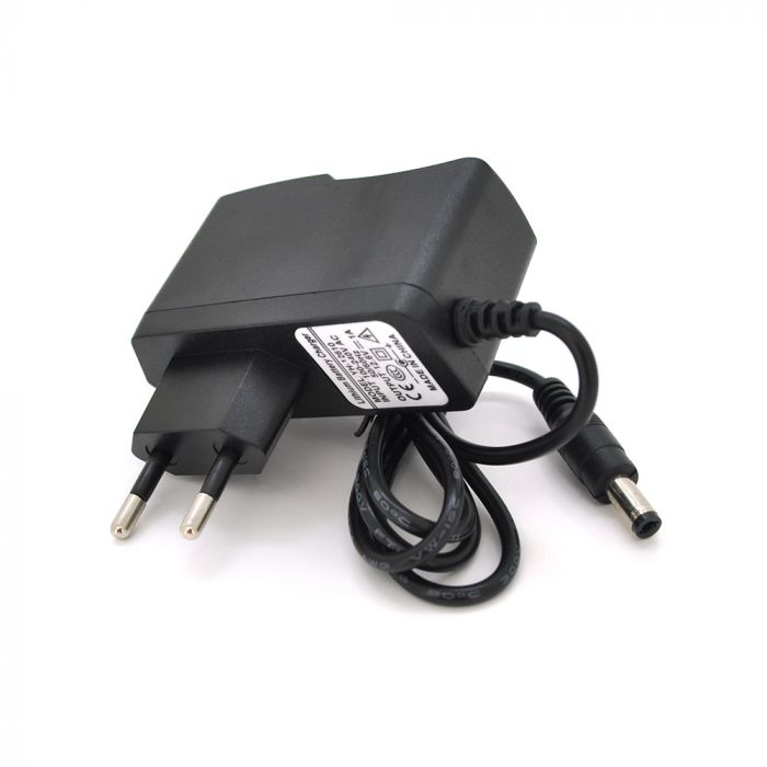 
					Зарядний пристрій для літієвих акумуляторів 12.6V 1A, штекер 5,5х2,5мм, BOX, Q300