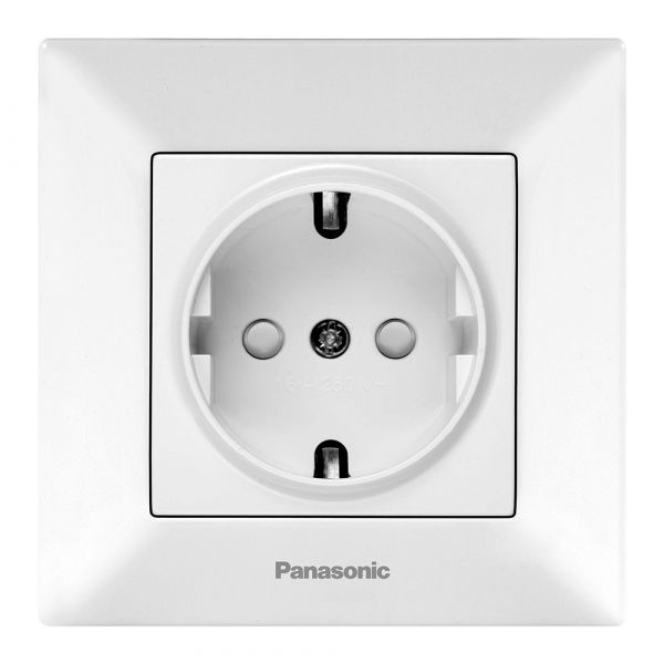 
					Розетка Panasonic Arkedia Slim із заземленням зі захисними шторками, біла