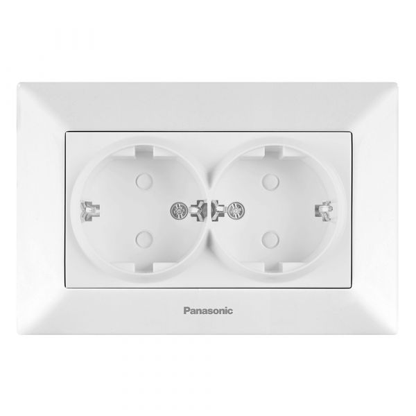 
					Розетка Panasonic Arkedia Slim подвійна із заземленням зі захисними шторками, біла