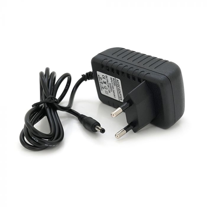 
					Імпульсний адаптер живлення XS-0920 9В 2А (18Вт) штекер 3.5/1.35, довжина 0,5м