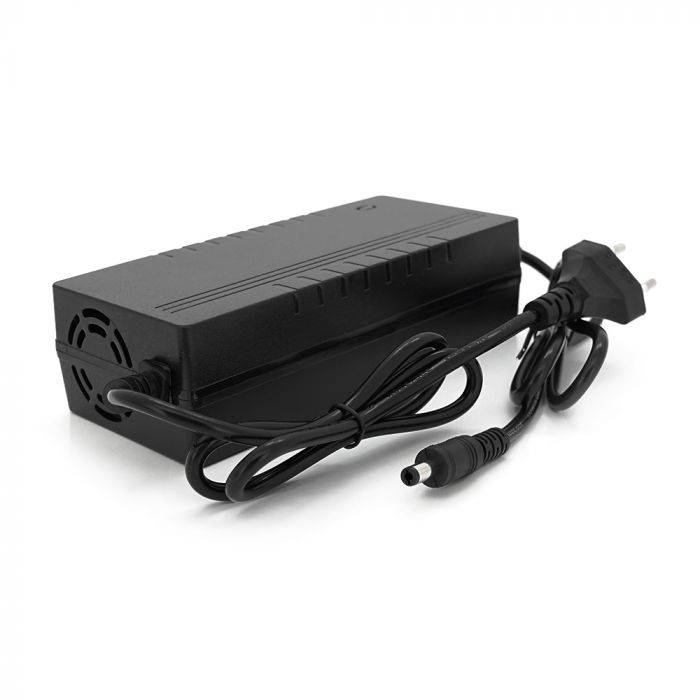 
					Зарядний пристрій для літієвих акумуляторів 36V 3A+ кабель живлення, довжина 1,20м, штекер 5,5/2.5, BOX