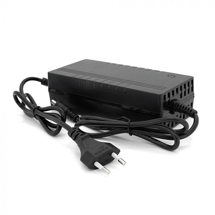 
					Зарядний пристрій для літієвих акумуляторів 36V 3A+ кабель живлення, довжина 1,20м, штекер 5,5/2.5, BOX