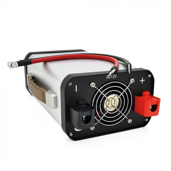 
					Інвертор напруги AEV6500W, 12/220V з апроксимованою синусоїдою, 2 універсальні розетки, 2*USB (DC:5V/2.4A), клемні дроти, BOX