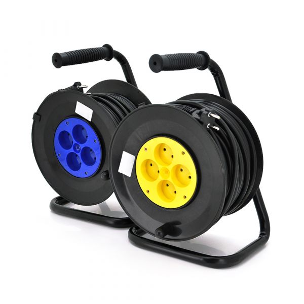 
					Подовжувач на котушці 20м (ПВС 2*1,5), 4 гнізда без заземлювального контакту, контактна група - латунь, ГОСТ