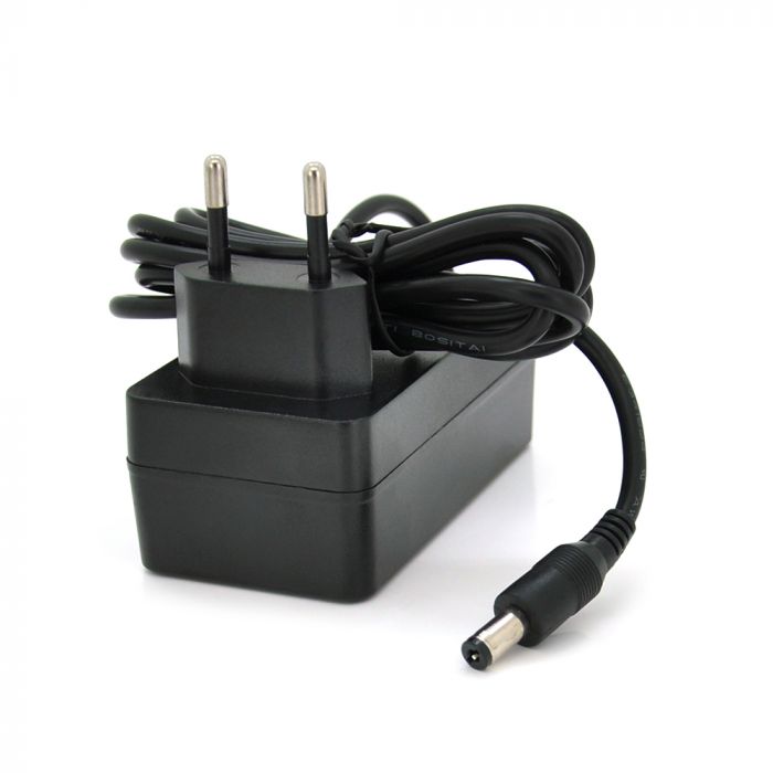 
					Імпульсний адаптер живлення EUROPOWER 5В 3А (15Вт) YJH3Z-0500300-BE штекер 5.5/2.5, довжина 1,0м, Black