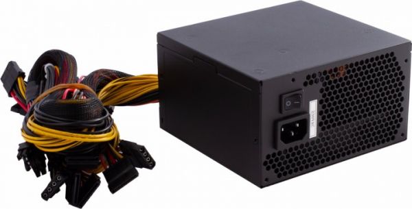 Блок живлення 700W FSP ATX-700PNR PRO ATX 2.3 700 Вт  12cm fan PFC активний робота до відмови 100000 год.