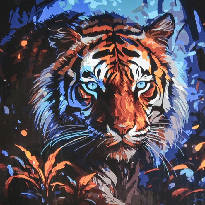 Картина за номерами Strateg ПРЕМІУМ Погляд джунглів на чорному фоні розміром 40х40 см (HWC0034)